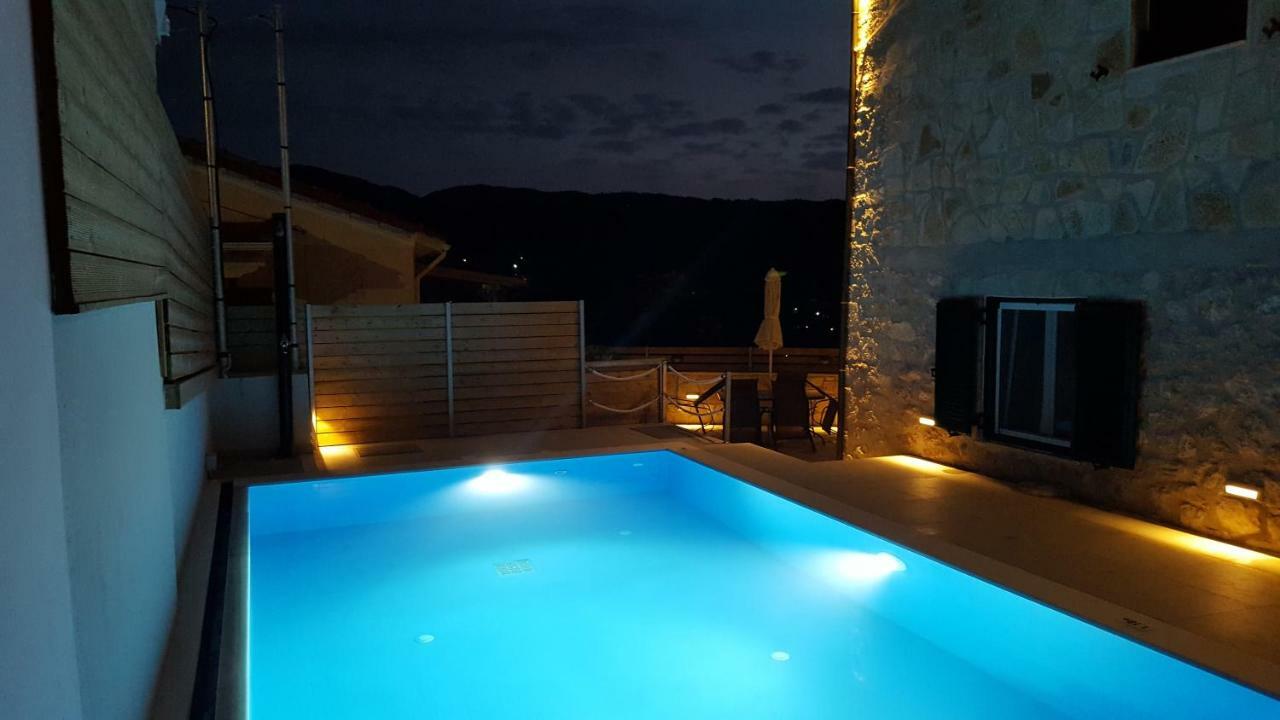 Villa Charonia Spanokhorion Exterior photo